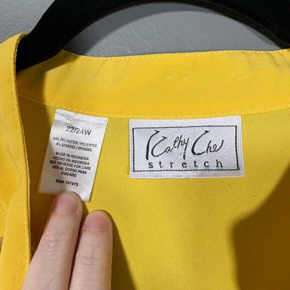 Kathy Che Bright Yellow Lagenlook Button Front Top - 22/24W - Women's Plus Size - Picture 5 of 6